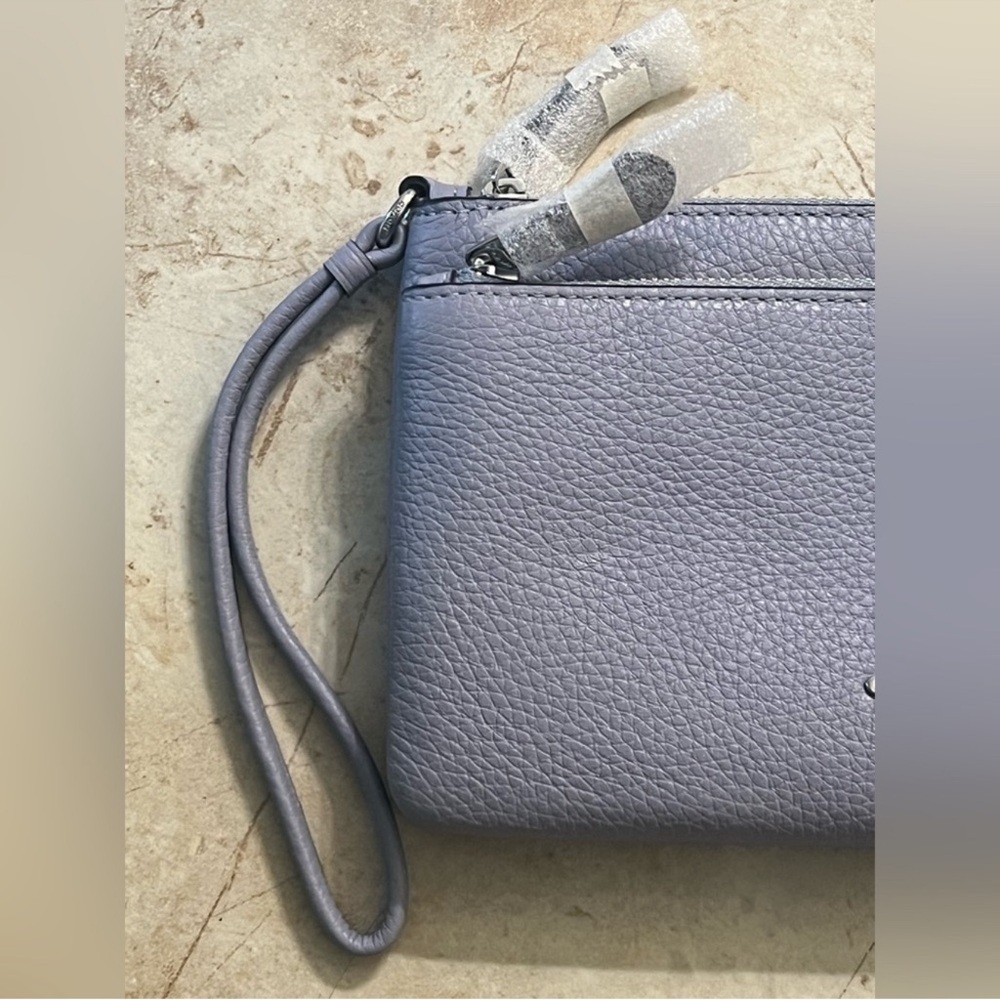 Coach Periwinkle Leather Wristlet | Zip Pouch Wallet | New Without Box - Picture 3 of 12